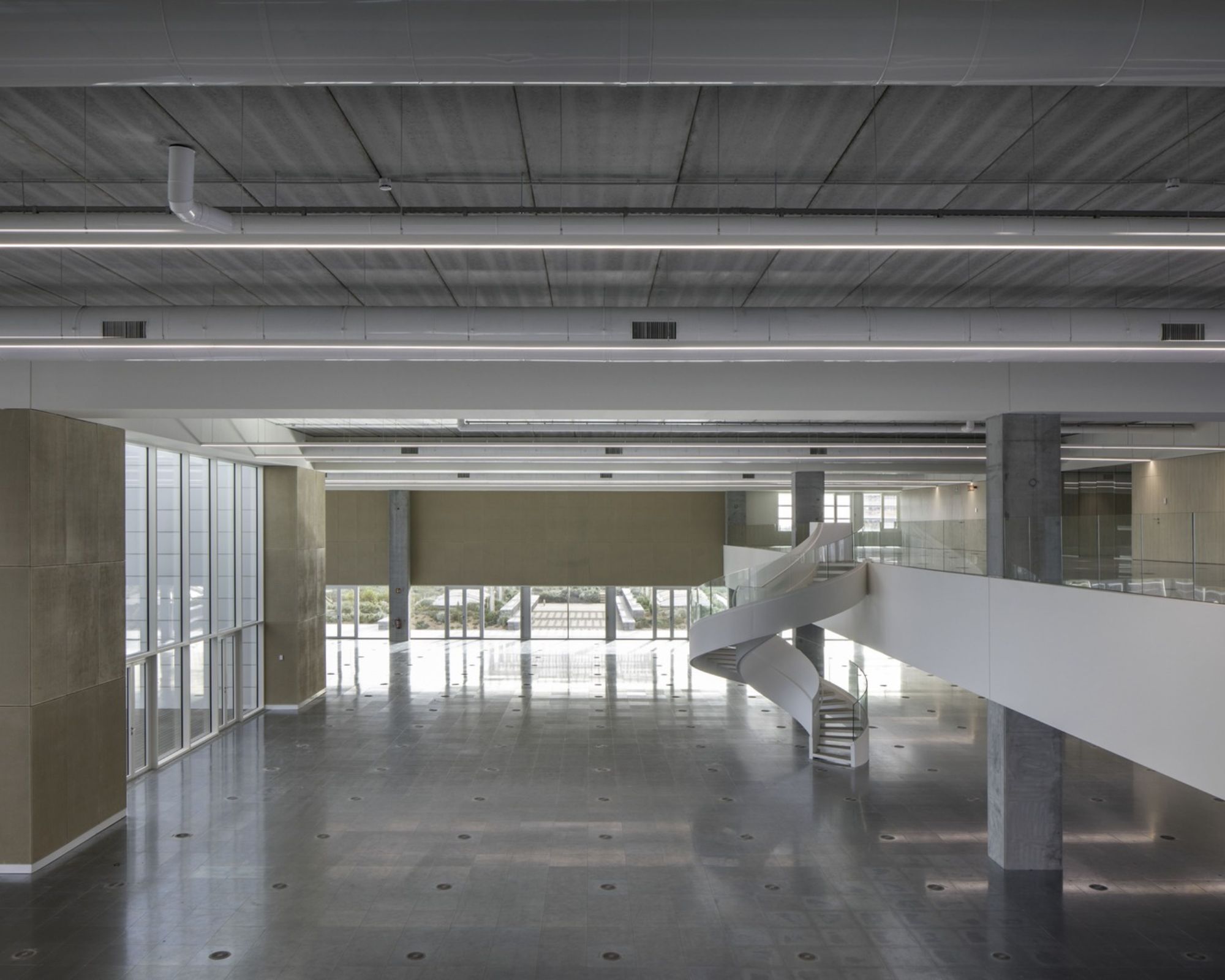 Circular acoustic panels manufactured with non-toxic recycled materials